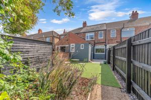 Photo 27- click for photo gallery